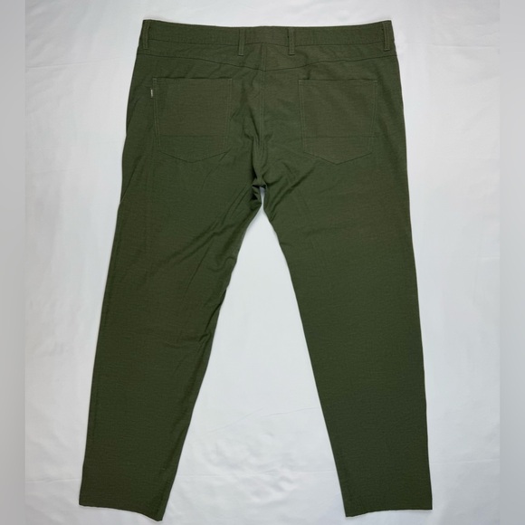 Linksoul Mens 5 Pocket Boardwalker Golf Pants 40 x 31 Olive Tapered Stretch B1 - Picture 2 of 9